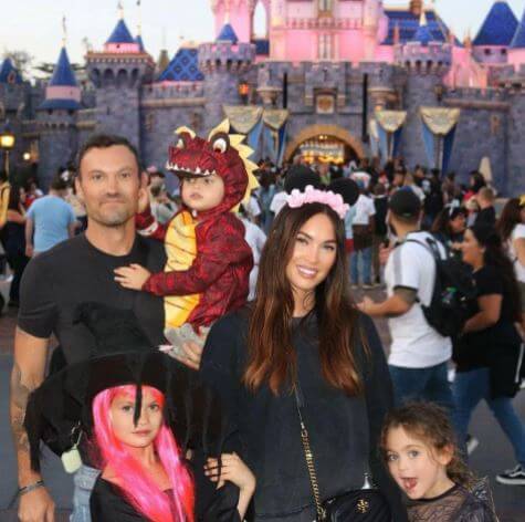 Franklin Thomas Fox's daughter, Megan Fox, and Brian Austin Green with their three kids.